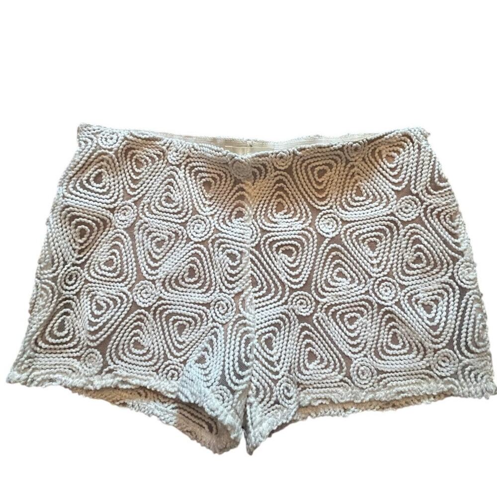 ANIINA Cream Lace Crochet Shorts Boho Festival Mid Rise Sm